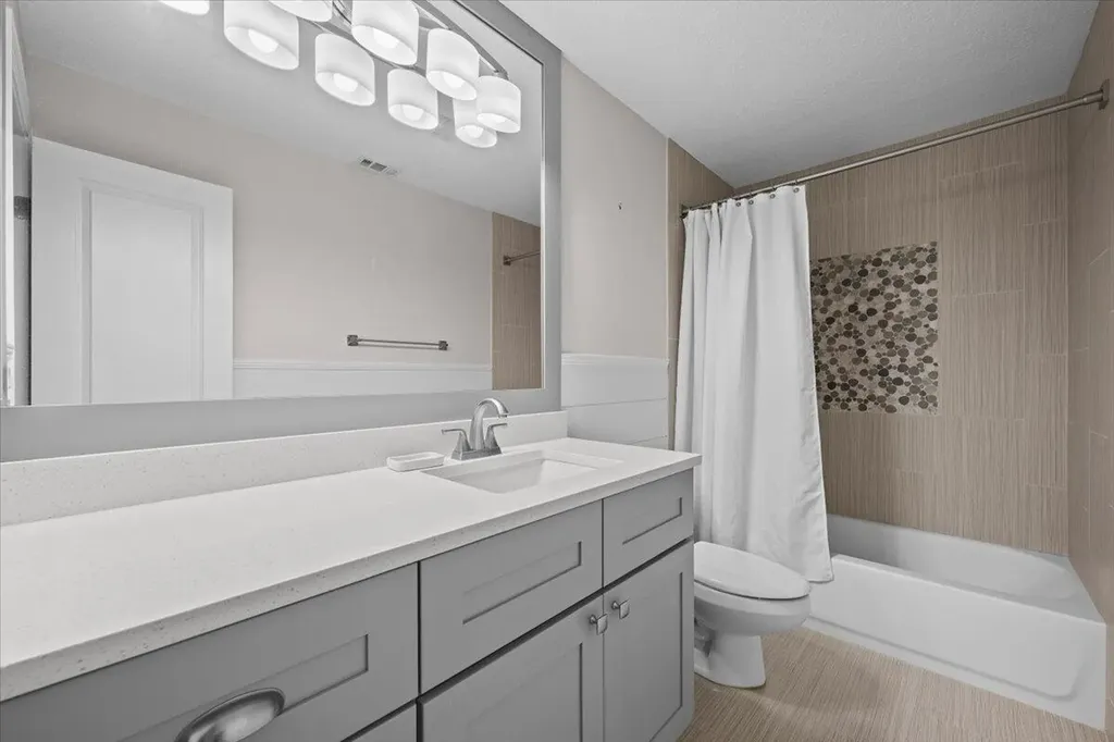 129 Moccasin Trail S Jupiter FL 33458