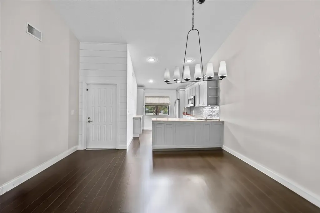 129 Moccasin Trail S Jupiter FL 33458