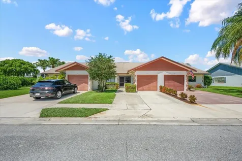 129 Moccasin Trail S Jupiter FL 33458