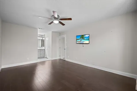 129 Moccasin Trail S Jupiter FL 33458