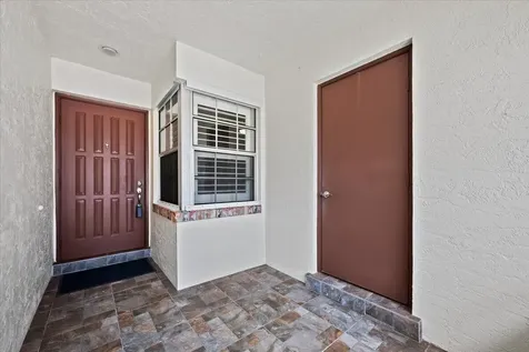 129 Moccasin Trail S Jupiter FL 33458