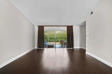 129 Moccasin Trail S Jupiter FL 33458