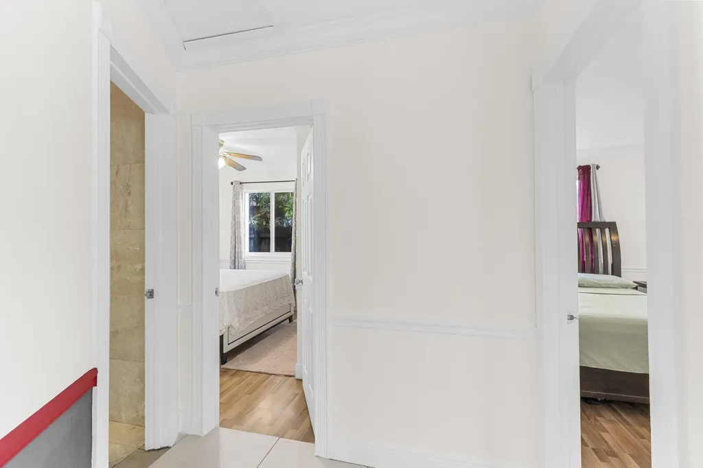 321 N 72nd Terrace Hollywood FL 33024