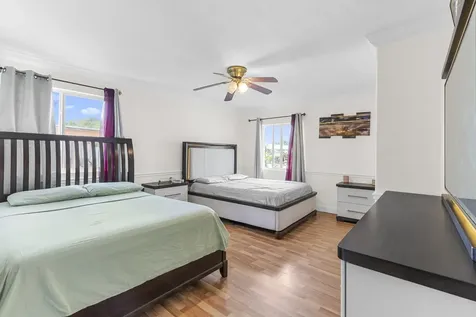 321 N 72nd Terrace Hollywood FL 33024