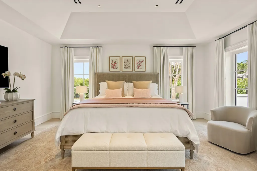 224 Southland Road Palm Beach FL 33480
