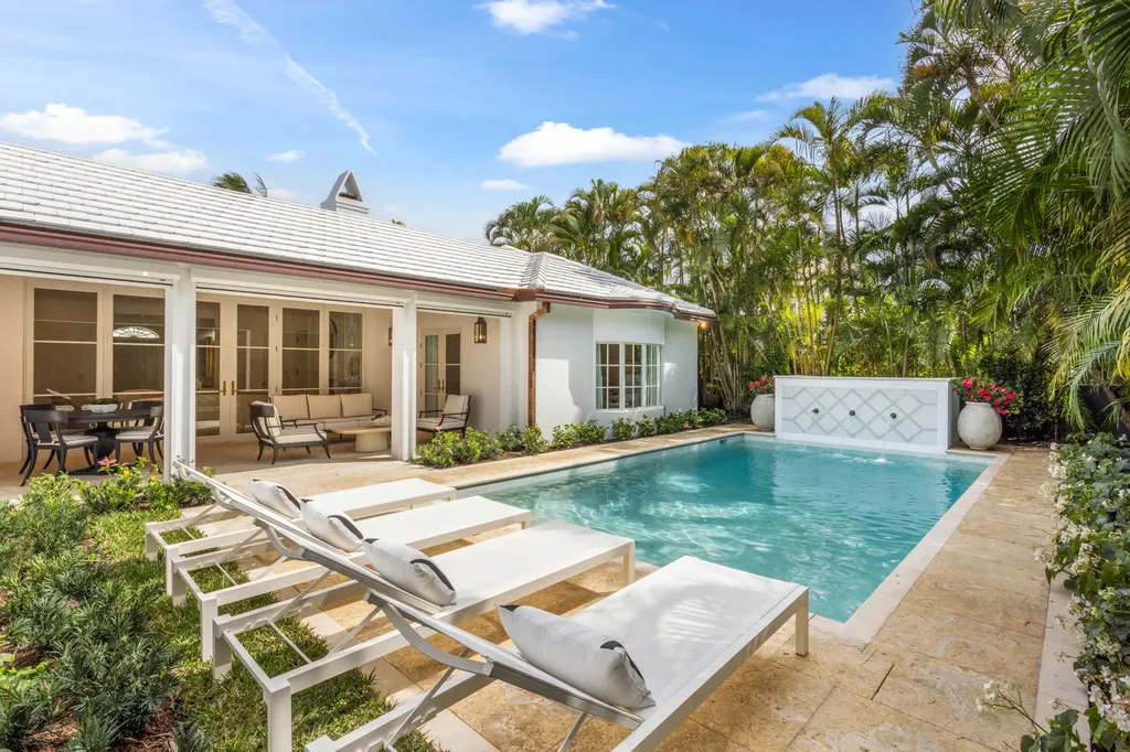 224 Southland Road Palm Beach FL 33480