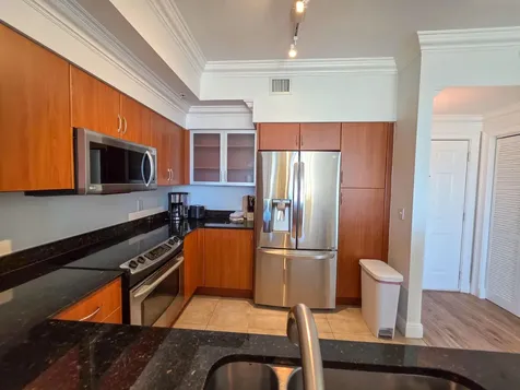 806 E Windward Way Lantana FL 33462