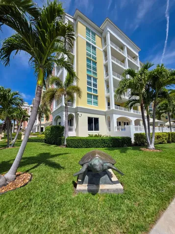 806 E Windward Way Lantana FL 33462