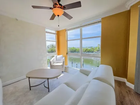 806 E Windward Way Lantana FL 33462