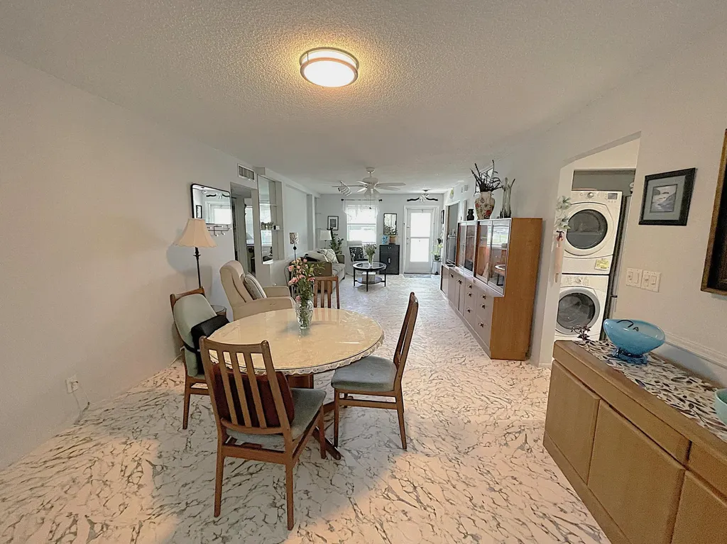 2431 Del Aire Boulevard Delray Beach FL 33445
