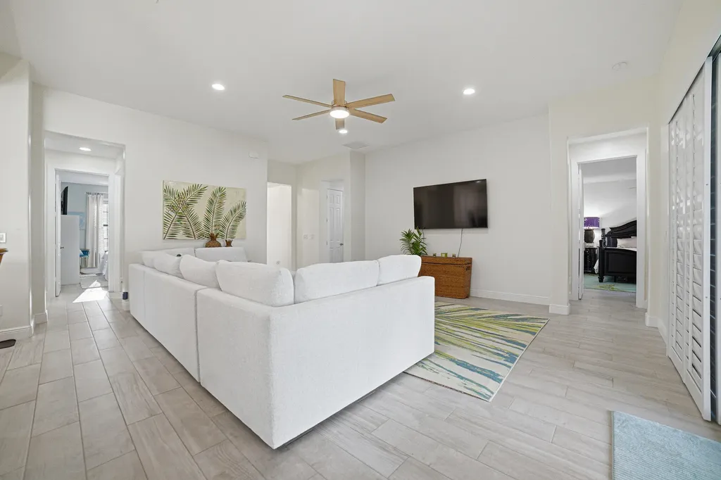 5775 NW Cahaba Street Port St Lucie FL 34986