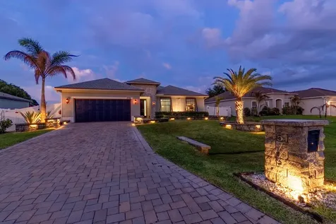 5775 NW Cahaba Street Port St Lucie FL 34986