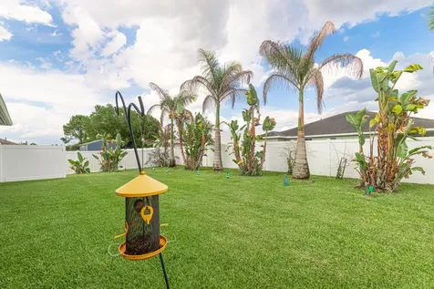 5775 NW Cahaba Street Port St Lucie FL 34986