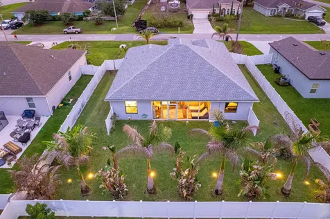 5775 NW Cahaba Street Port St Lucie FL 34986