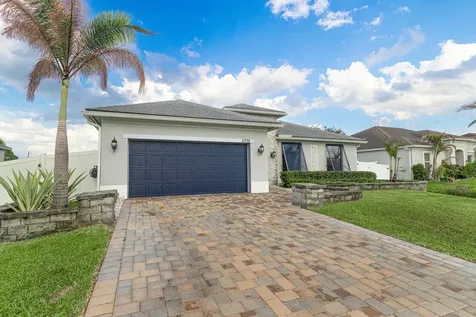 5775 NW Cahaba Street Port St Lucie FL 34986