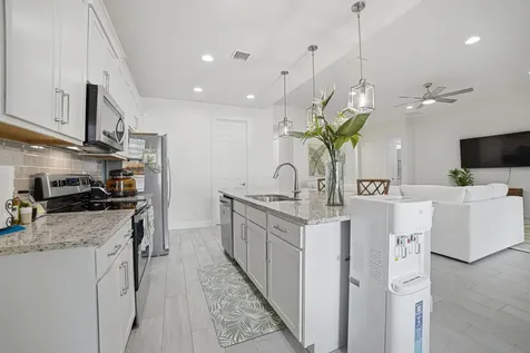 5775 NW Cahaba Street Port St Lucie FL 34986