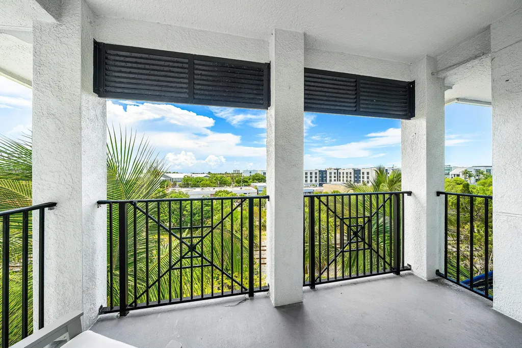 255 NE 3rd Avenue Delray Beach FL 33444