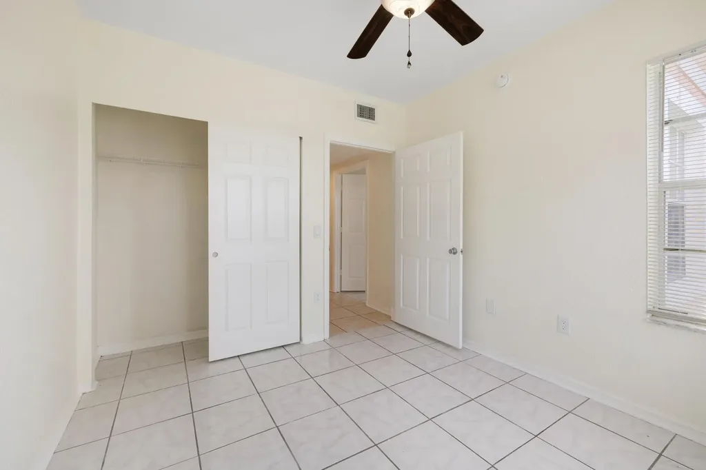 1307 Belmont Lane North Lauderdale FL 33068