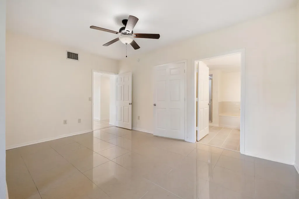 1307 Belmont Lane North Lauderdale FL 33068