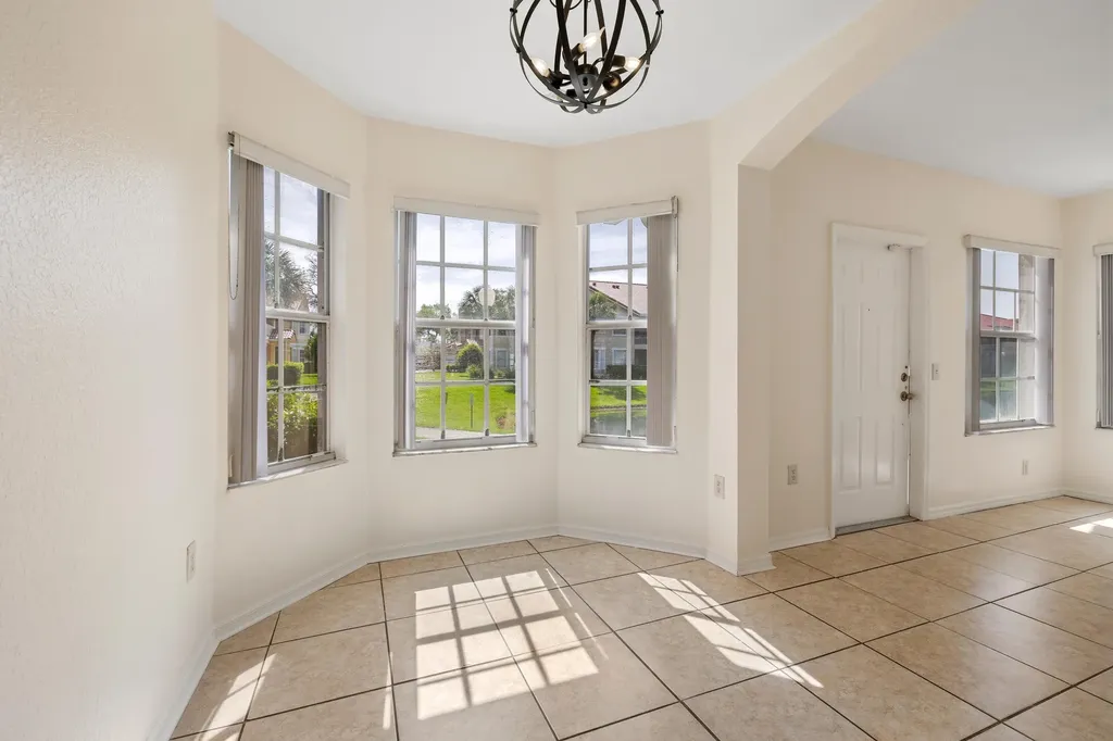1307 Belmont Lane North Lauderdale FL 33068