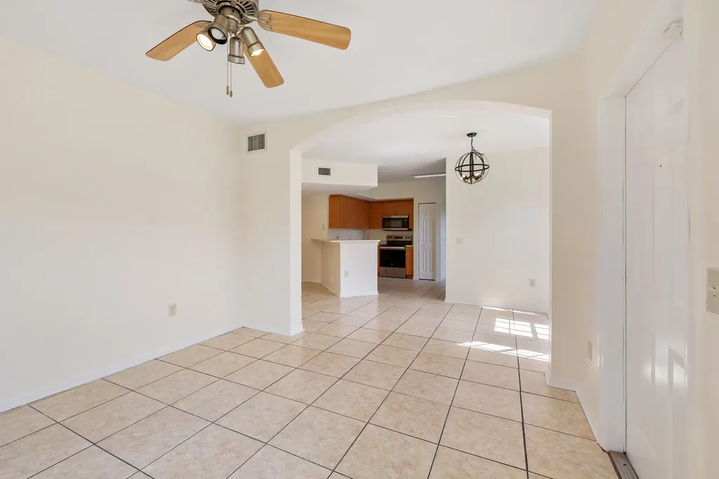1307 Belmont Lane North Lauderdale FL 33068