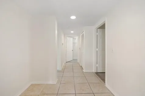 1307 Belmont Lane North Lauderdale FL 33068