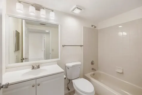 1307 Belmont Lane North Lauderdale FL 33068