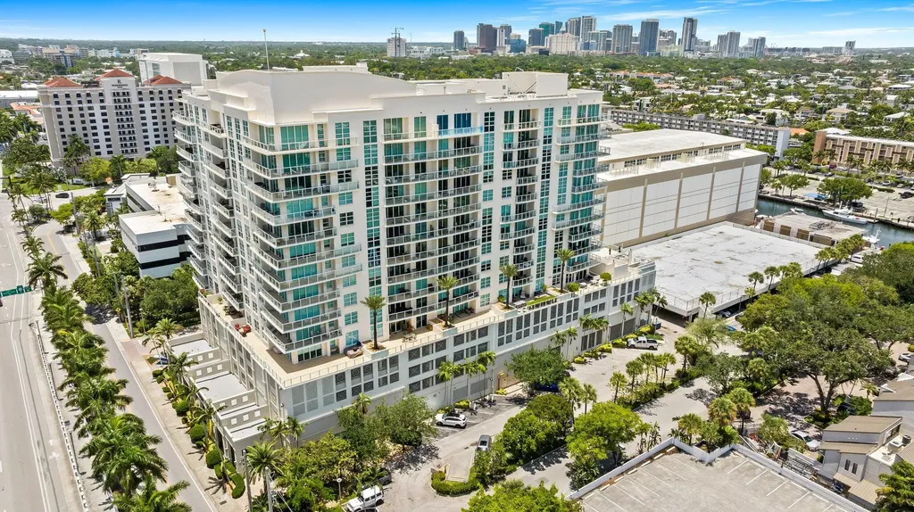 1819-A SE 17th Street Fort Lauderdale FL 33316