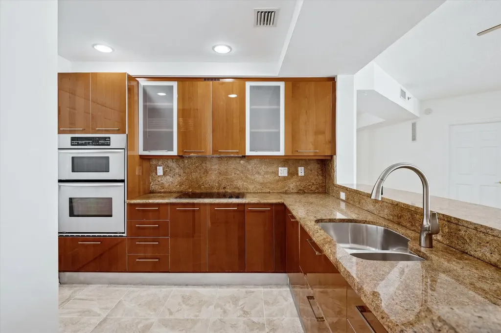 1819 SE 17th Street Fort Lauderdale FL 33316