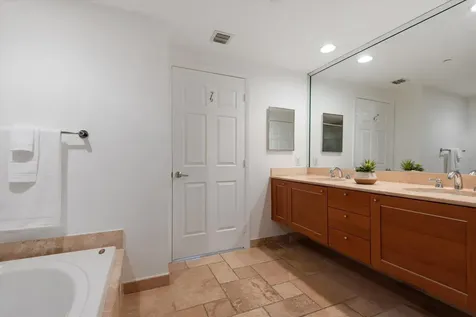 1819-A SE 17th Street Fort Lauderdale FL 33316