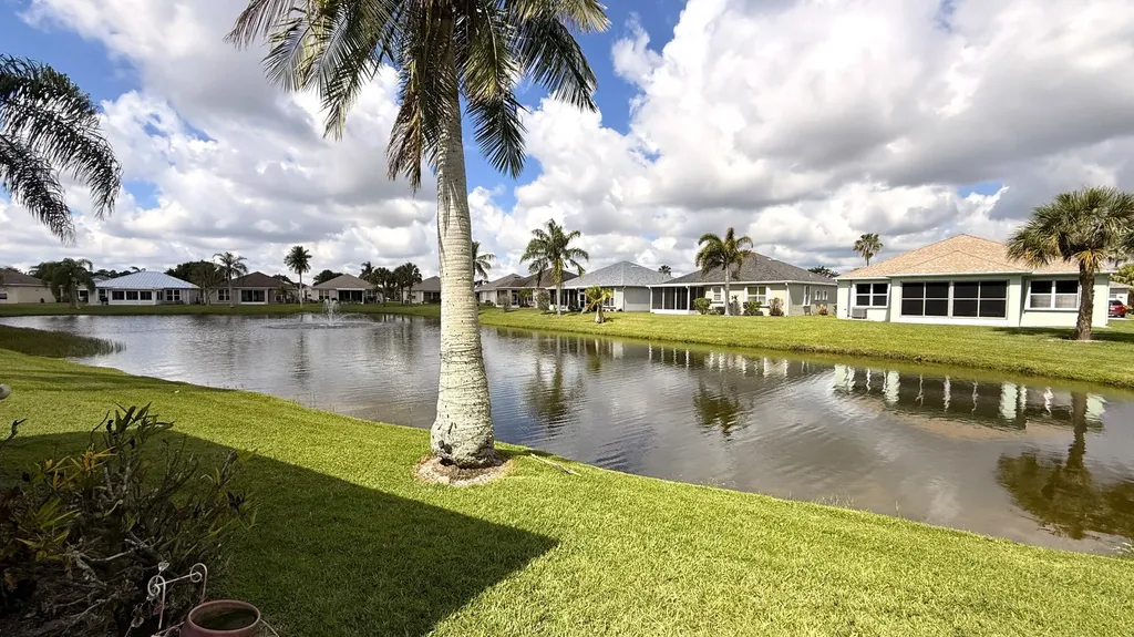 536 NW Portofino Lane Port St Lucie FL 34986
