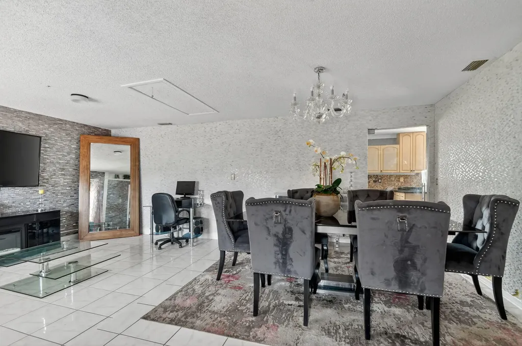 4033 Kent Avenue Lake Worth Beach FL 33461