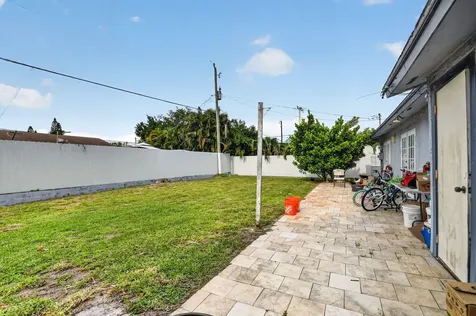 4033 Kent Avenue Lake Worth Beach FL 33461
