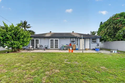 4033 Kent Avenue Lake Worth Beach FL 33461