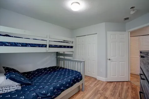 6633 Old Farm Trail Boynton Beach FL 33437