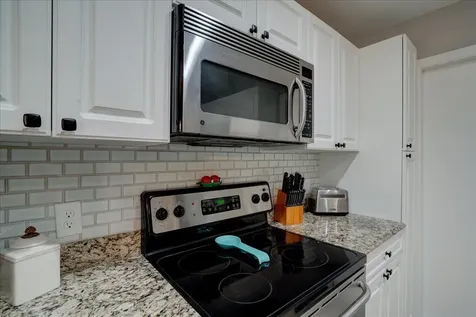 6633 Old Farm Trail Boynton Beach FL 33437