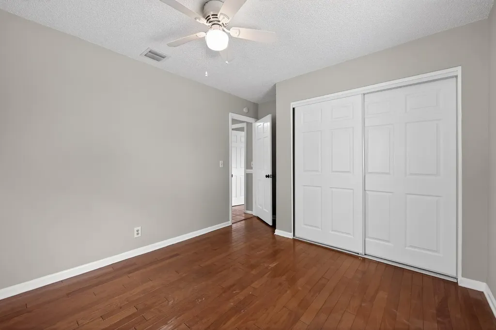 748 Place Chateau Delray Beach FL 33445