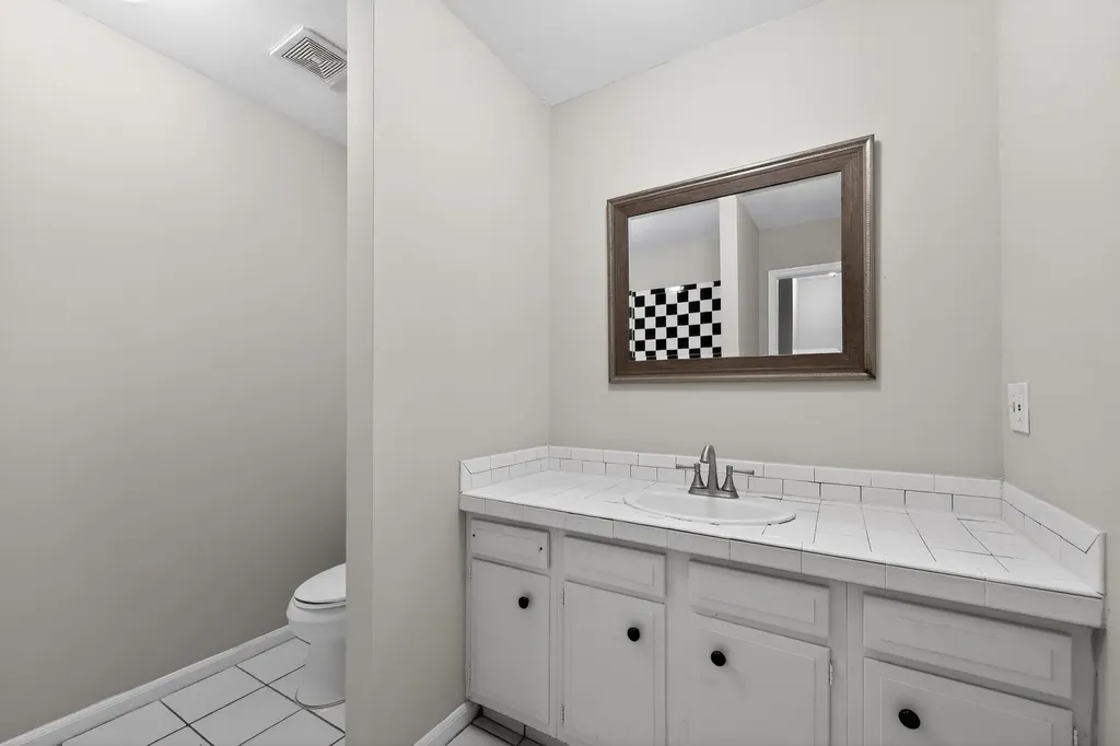 748 Place Chateau Delray Beach FL 33445