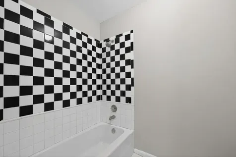 748 Place Chateau Delray Beach FL 33445