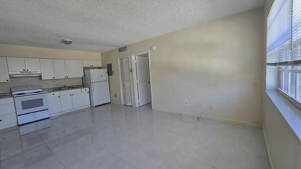 1290 NE 142nd Street North Miami FL 33161
