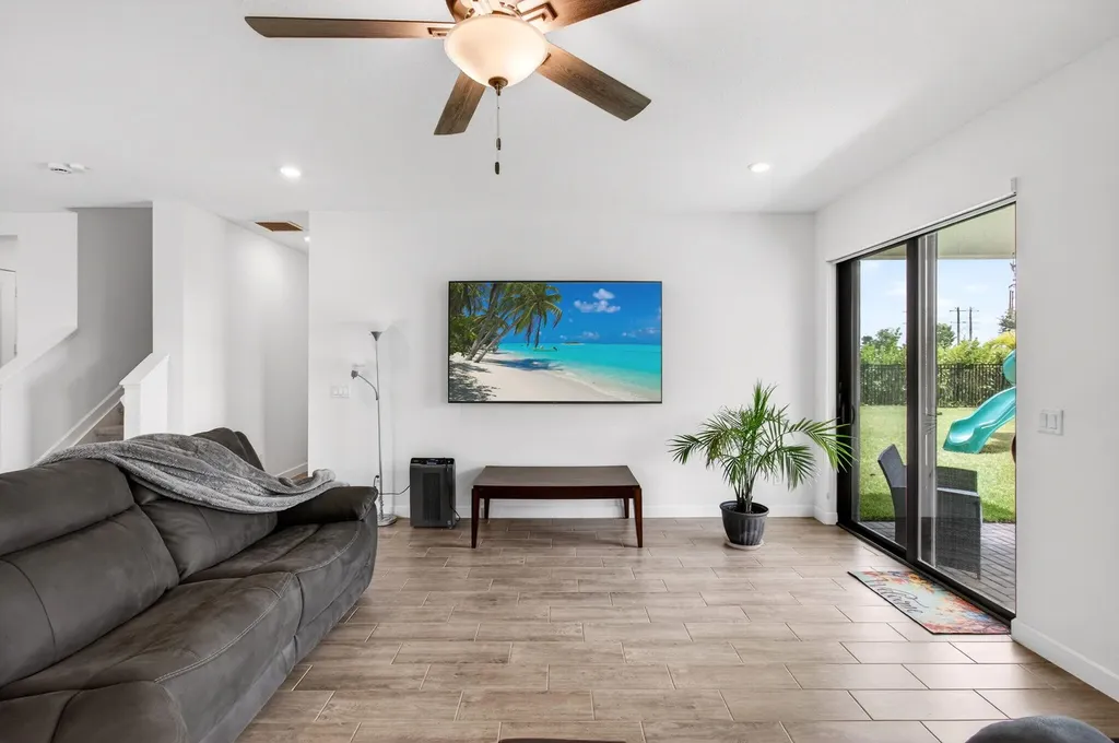 1136 Tangled Orchard Trace Loxahatchee FL 33470