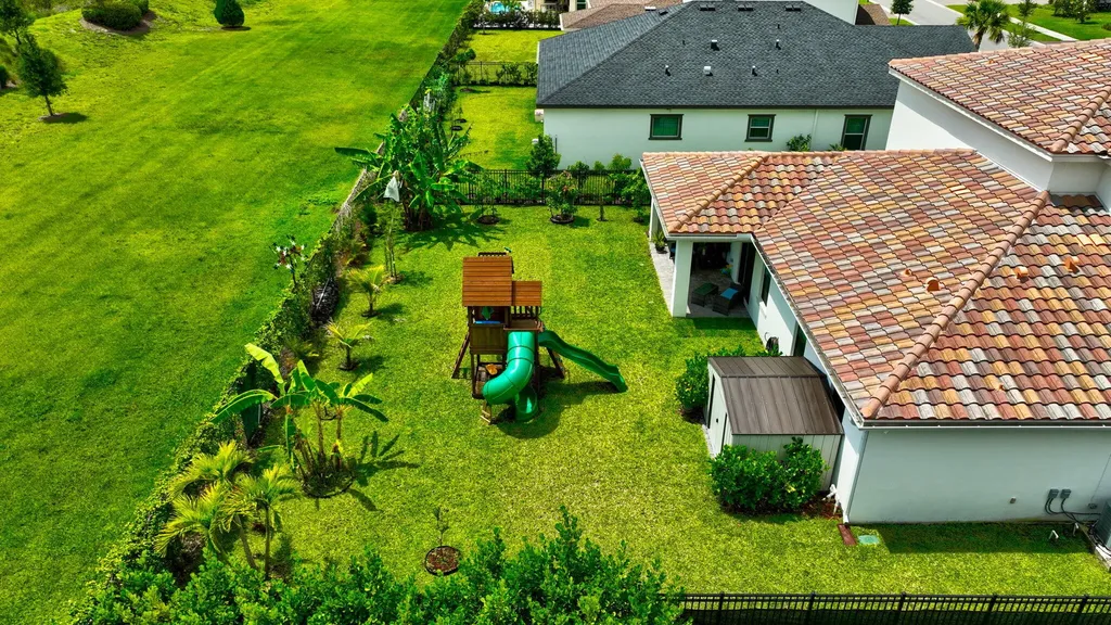 1136 Tangled Orchard Trace Loxahatchee FL 33470
