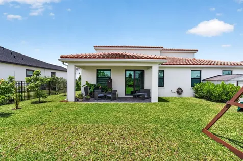 1136 Tangled Orchard Trace Loxahatchee FL 33470
