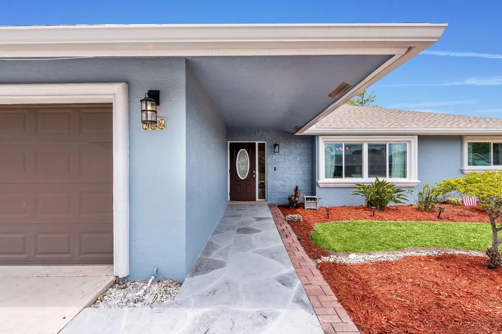 986 Cherry Lane Wellington FL 33414