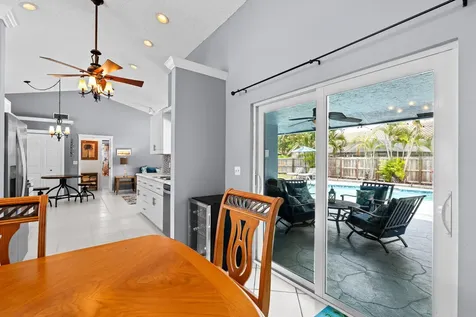 986 Cherry Lane Wellington FL 33414
