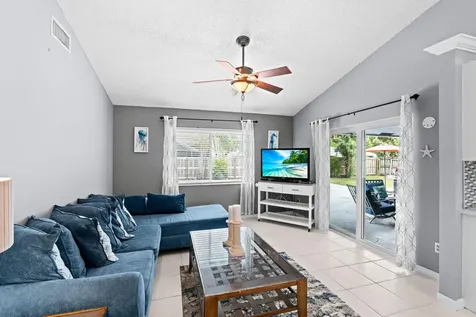 986 Cherry Lane Wellington FL 33414
