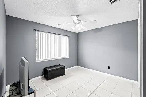 986 Cherry Lane Wellington FL 33414