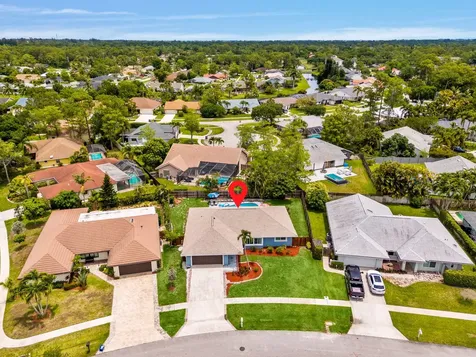 986 Cherry Lane Wellington FL 33414