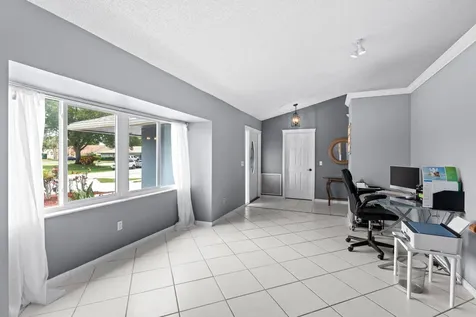 986 Cherry Lane Wellington FL 33414
