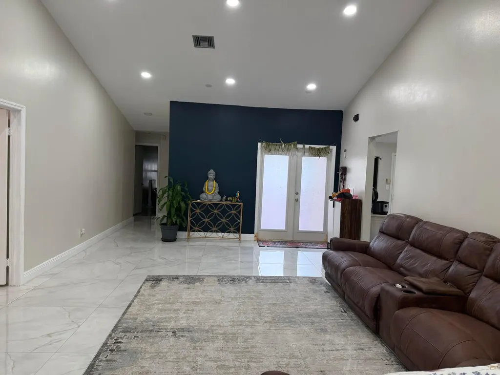 6420 Via Tierra Boca Raton FL 33433